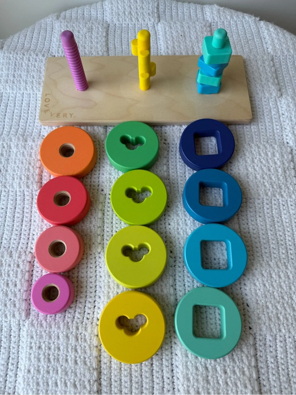 Lovevery Twist & Pivot Pattern Puzzle